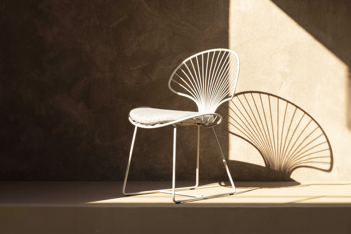 discovering-the-ostrea-chair-collection